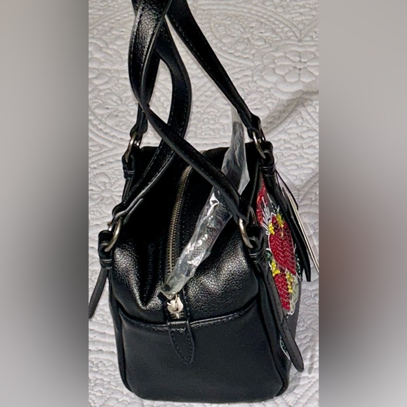 Ed Hardy Black and Red Heart Mini Bag - Picture 5 of 13